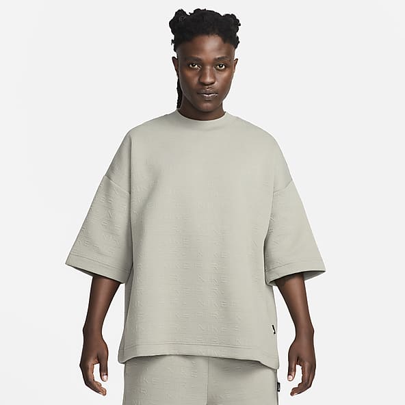 Oversized Tops T Shirts. Nike